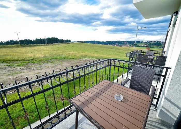 Adonis & Ξενοδοχείο με διαμερίσματα