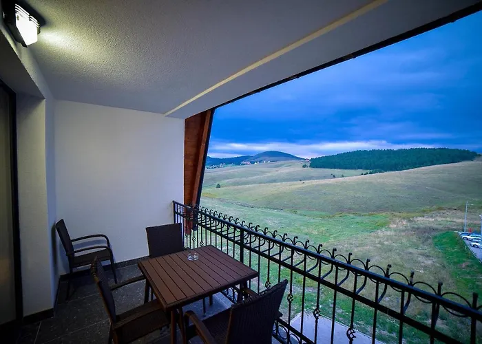 Adonis & Ζλάτιμπορ