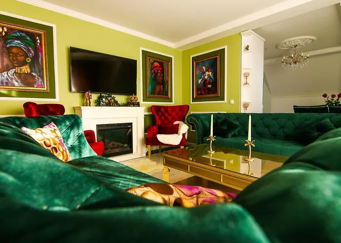 Adonis & 4* Ζλάτιμπορ