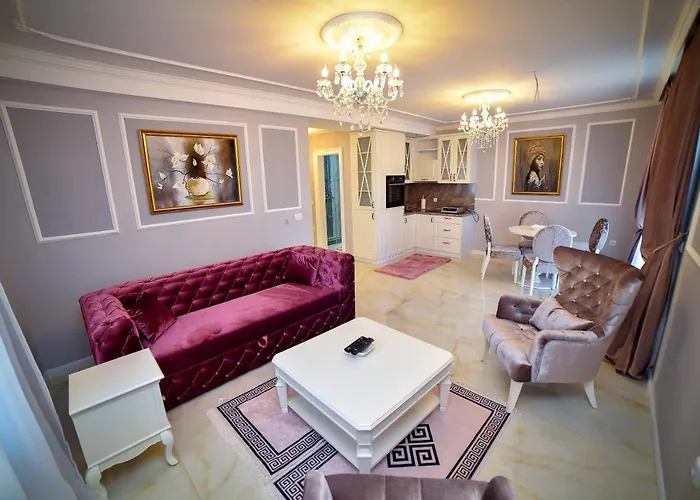 Adonis & 4* Ζλάτιμπορ