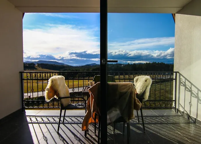 Adonis & Ζλάτιμπορ